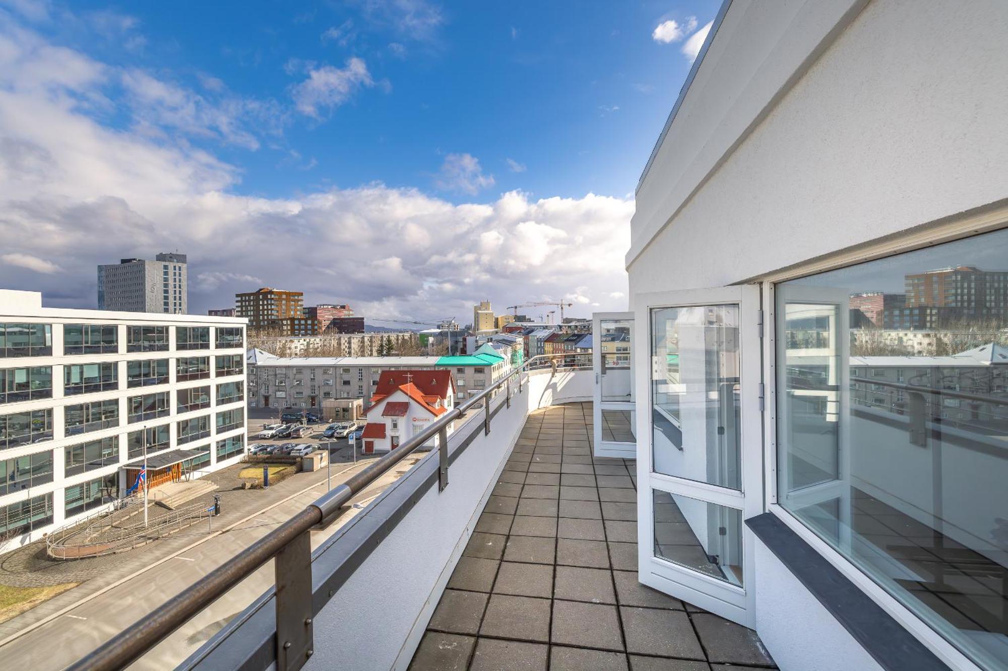 Hlemmur Suites Ρέυκιαβικ Εξωτερικό φωτογραφία